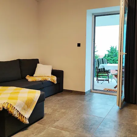 Bellavista Apartment *